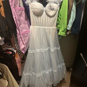 Elegant White Midi Dress